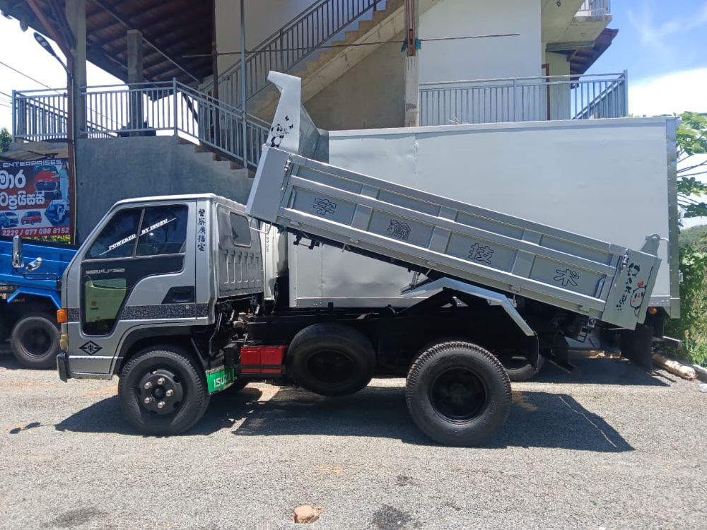 Isuzu ELF 1992 - Reconditioned Truck sale in Sri Lanka - patpat.lk