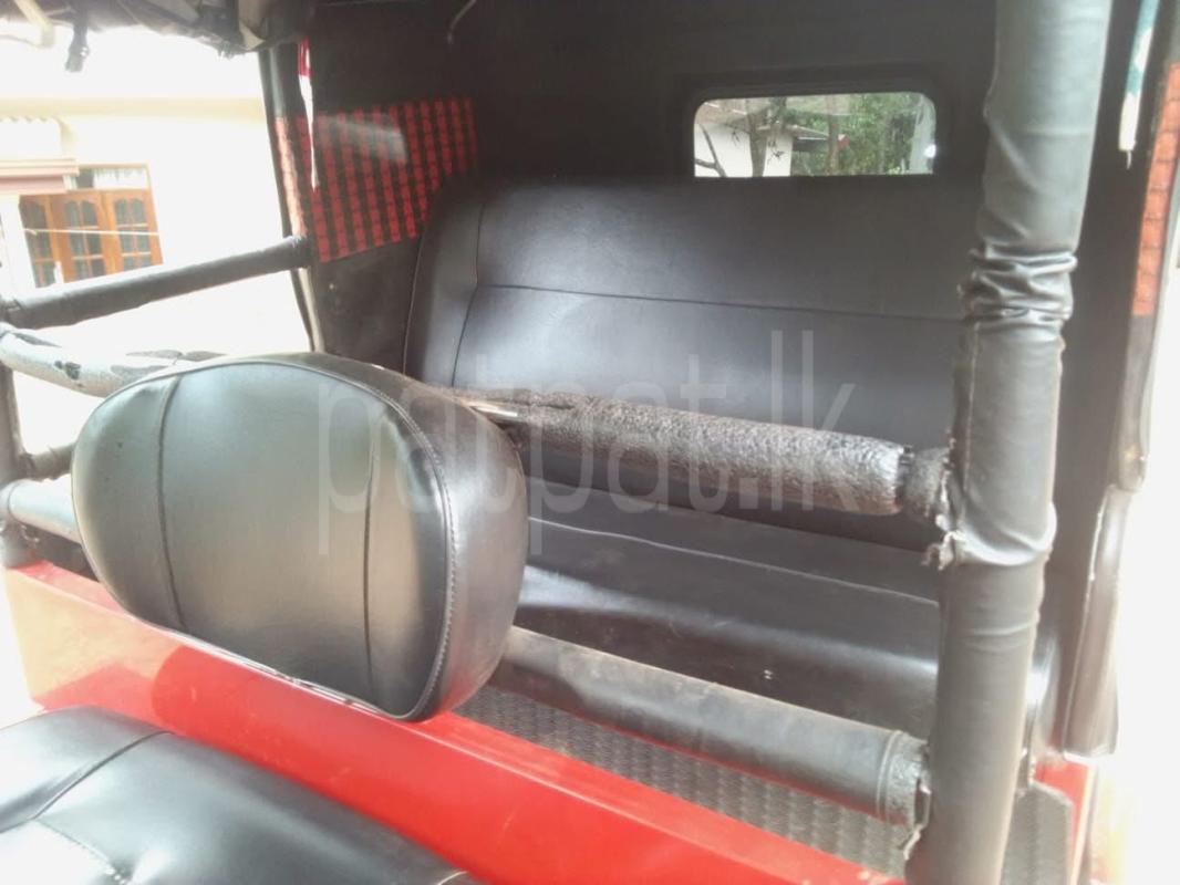 Bajaj Three Wheel 2016 - பயன்படுத்தப்பட்டது முச்சக்கர வண்டி sale in Sri Lanka - patpat.lk