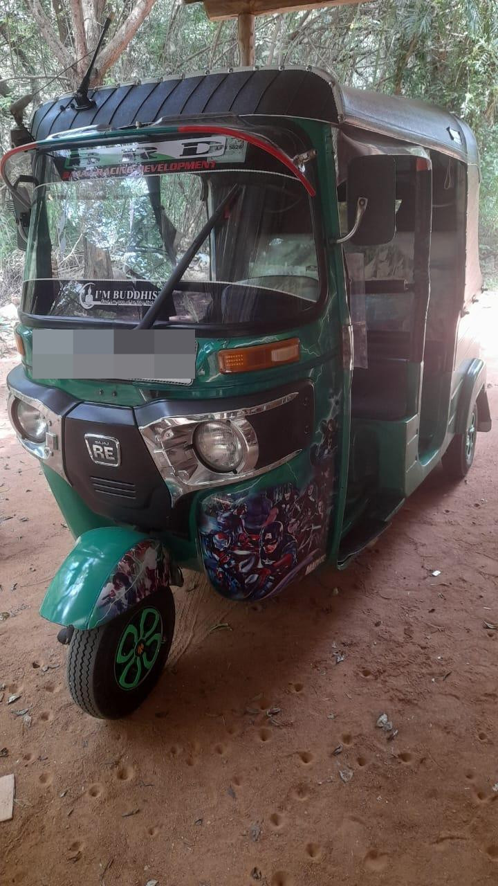 Bajaj Three Wheel 2015 - Used Three wheeler sale in Sri Lanka - patpat.lk