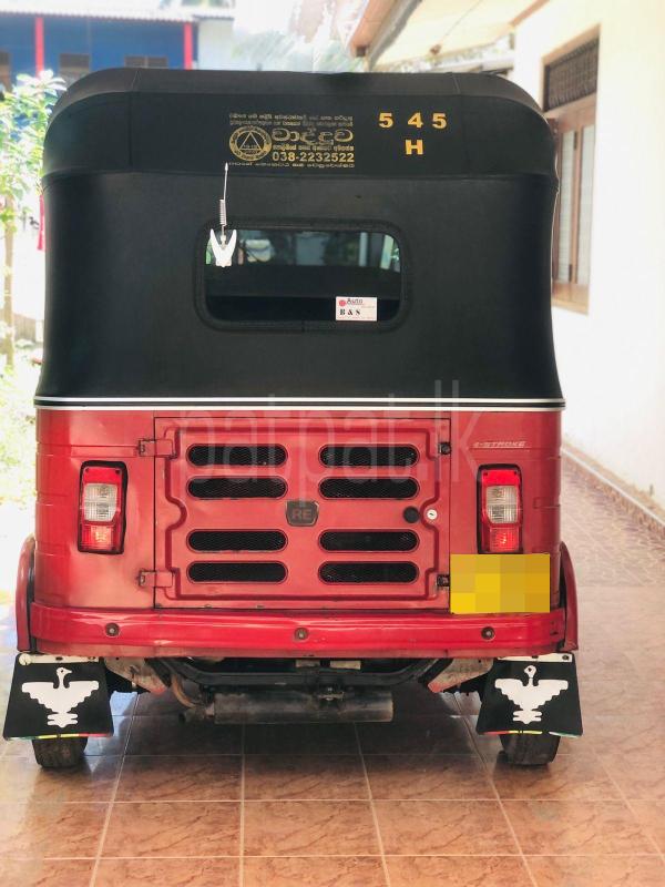 Bajaj 4 stroke 2015 - பயன்படுத்தப்பட்டது முச்சக்கர வண்டி sale in Sri Lanka - patpat.lk
