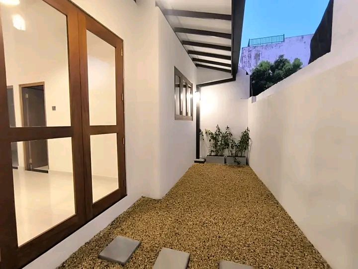 House for Sale in Athurugiriya