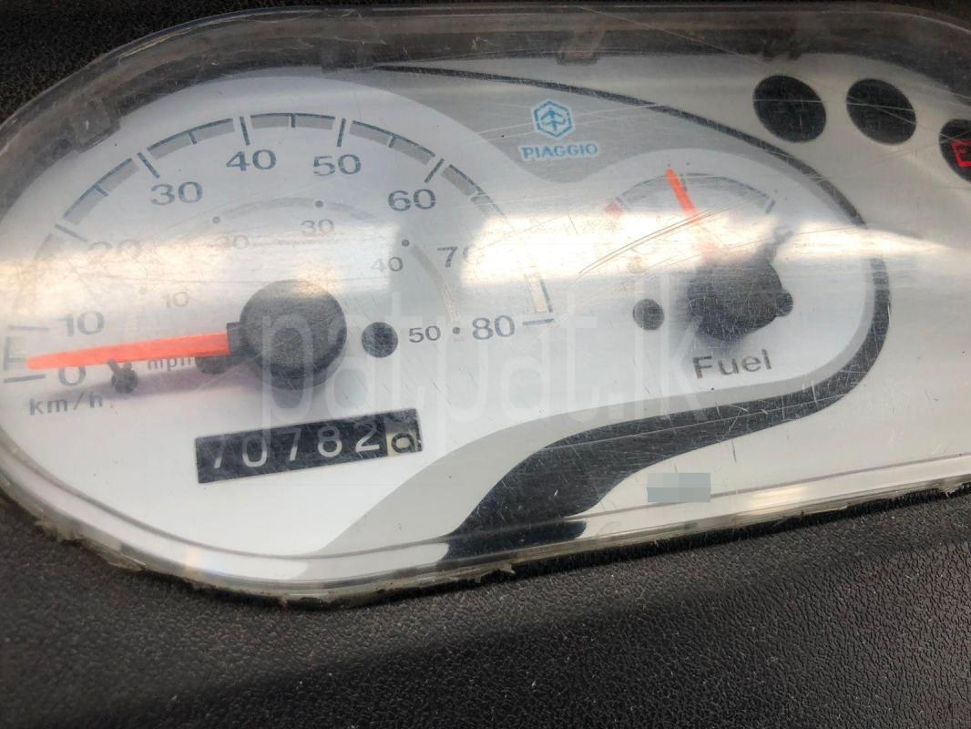 Piaggio Three Wheel 2015 - மறுசீரமைக்கப்பட்டது முச்சக்கர வண்டி sale in Sri Lanka - patpat.lk