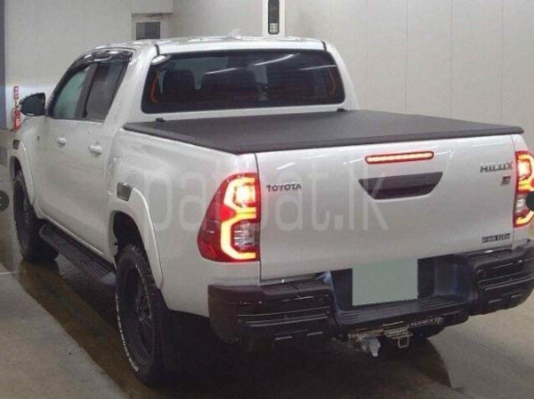 Advertisement image 4