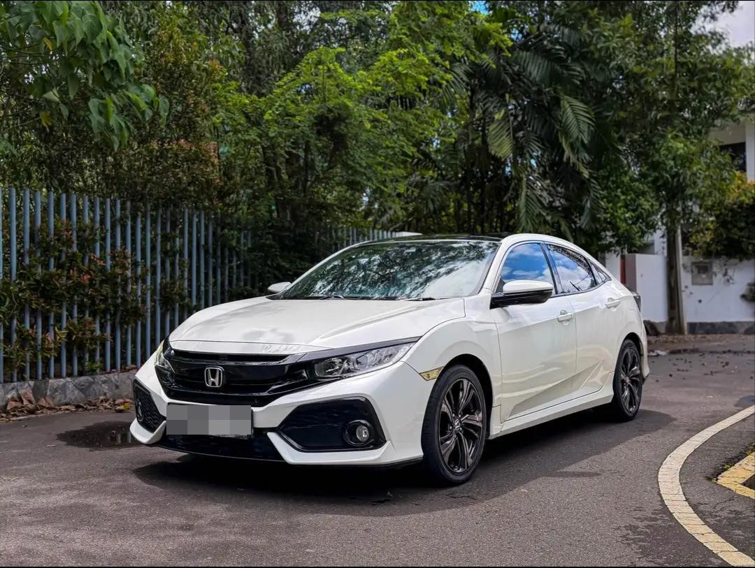 Honda Civic 2018 - பயன்படுத்தப்பட்டது கார் sale in Sri Lanka - patpat.lk