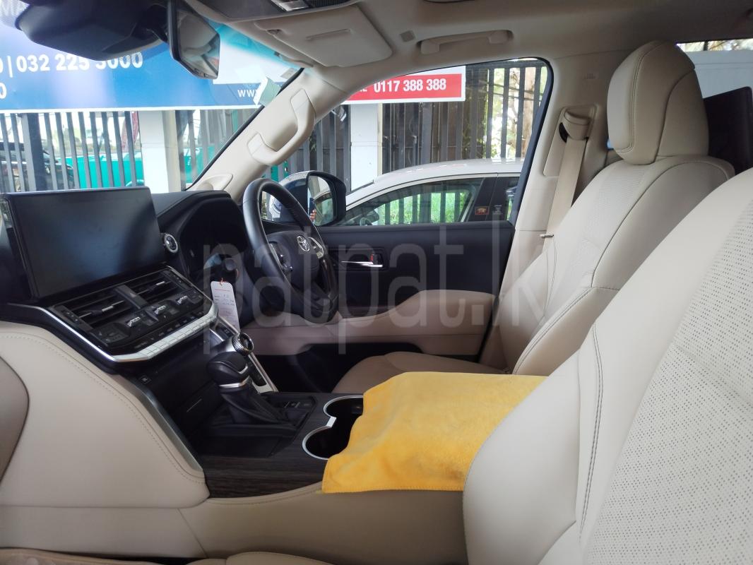 Toyota Land Cruiser 2025 - Used SUV sale in Sri Lanka - patpat.lk