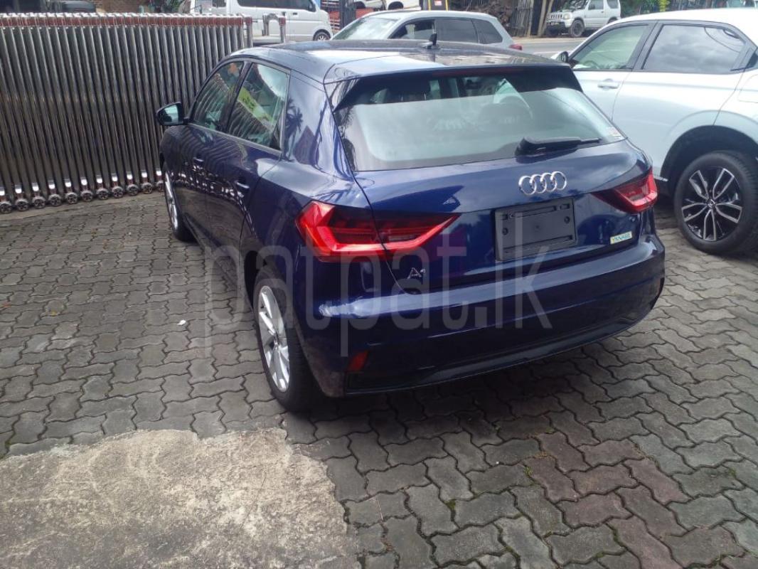 Advertisement image 4