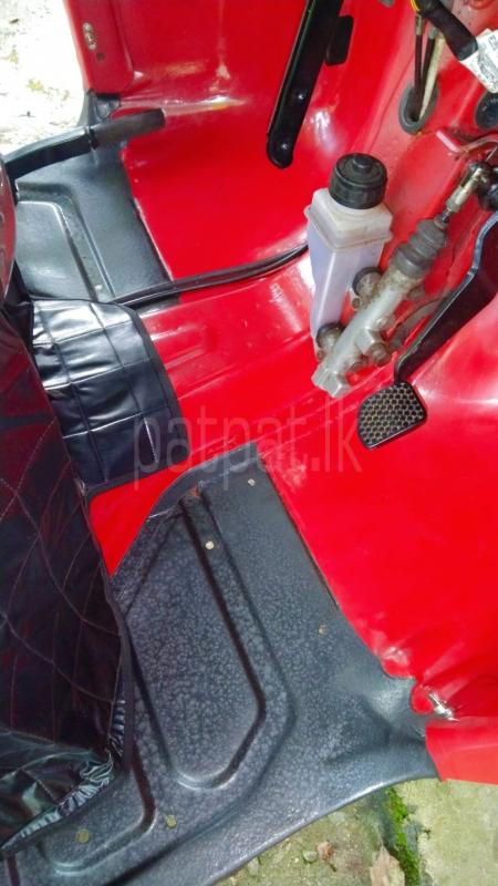 Bajaj 4 stroke 2015 - பயன்படுத்தப்பட்டது முச்சக்கர வண்டி sale in Sri Lanka - patpat.lk