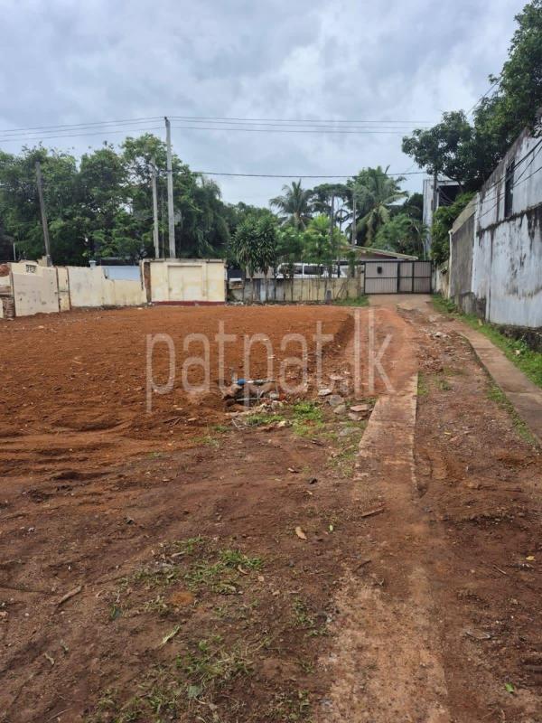 Residential Land for Sale in Dehiwala
