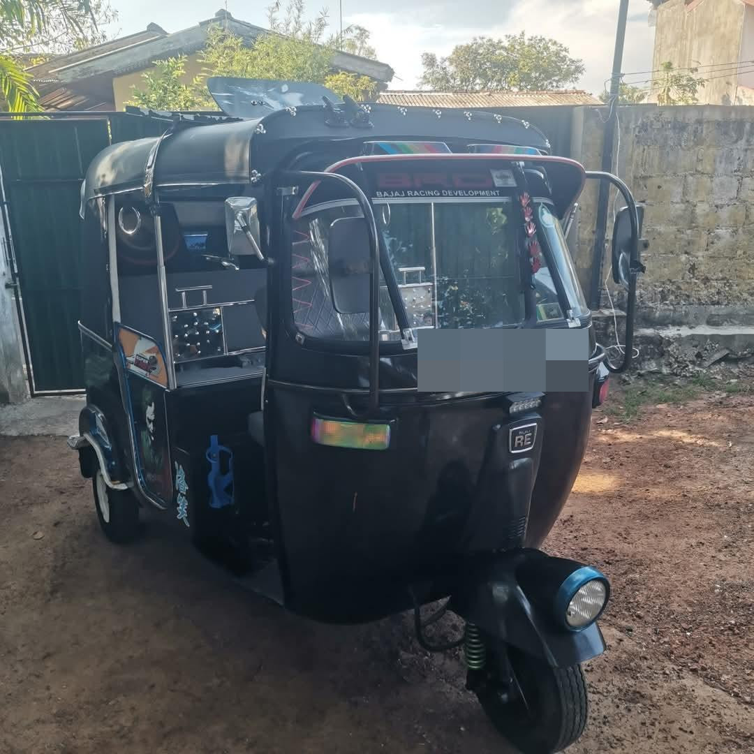 Bajaj Three Wheel 2006 - භාවිතා කරන ලද ත්‍රිරෝද රථය sale in Sri Lanka - patpat.lk