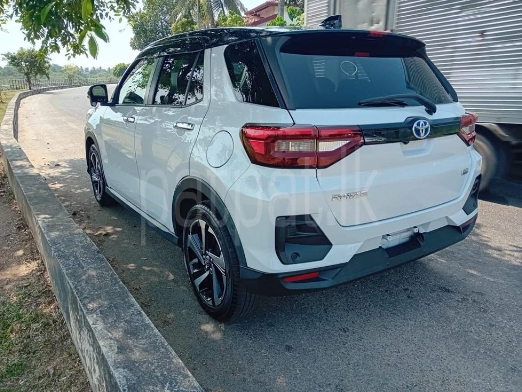 Advertisement image 4