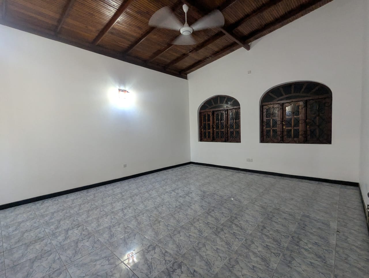 House for Rent in Narahenpita (Colombo 05) ads-image-1