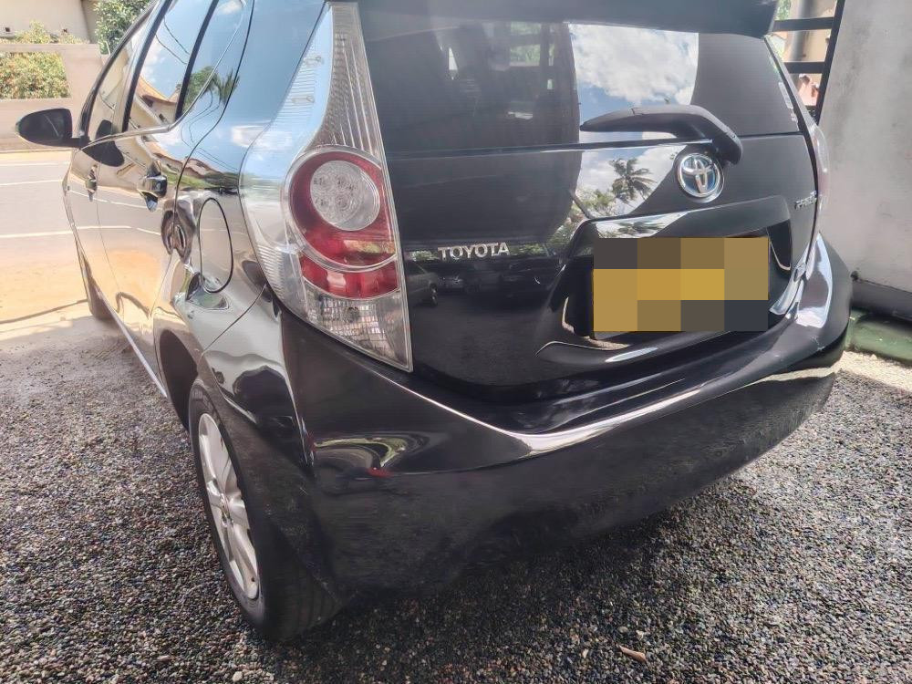 Toyota Prius 2011 - Used Car sale in Sri Lanka - patpat.lk