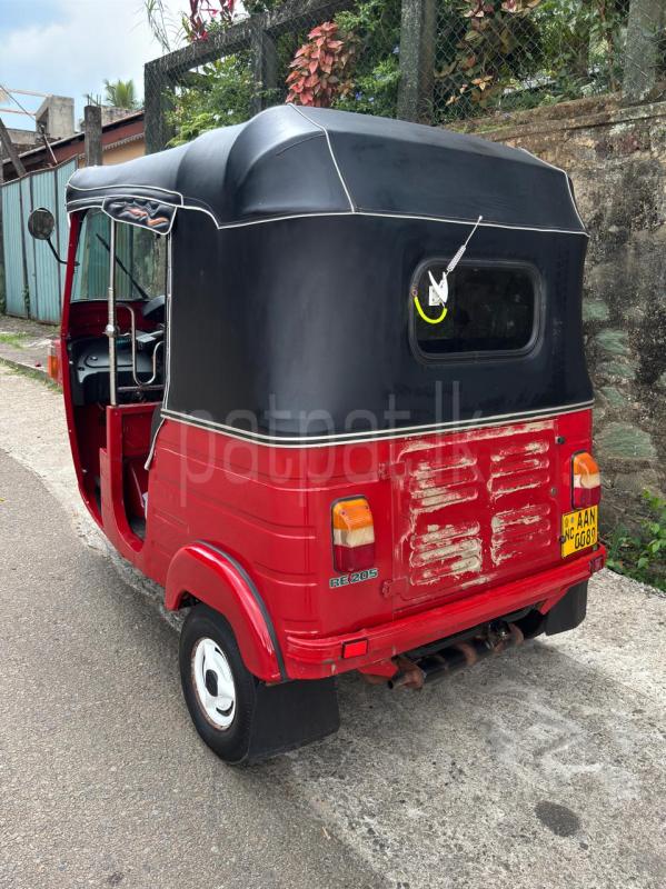 Bajaj Three Wheel 2013 - பயன்படுத்தப்பட்டது முச்சக்கர வண்டி sale in Sri Lanka - patpat.lk