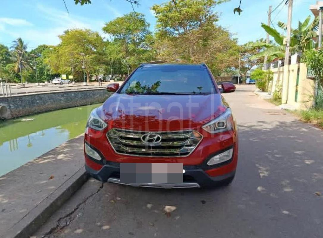 Hyundai Santa Fe 2014 - பயன்படுத்தப்பட்டது SUV sale in Sri Lanka - patpat.lk