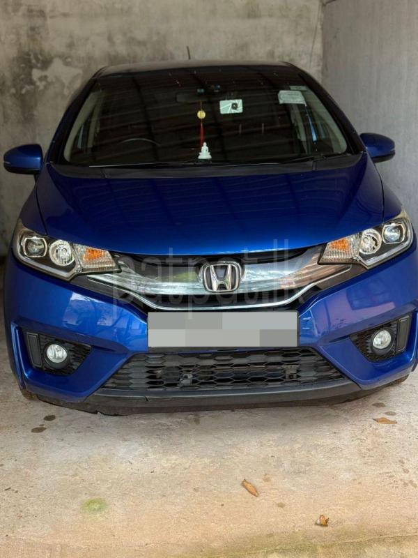 Advertisement image 1