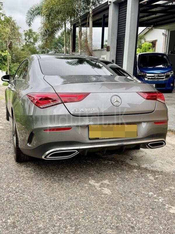 Mercedes Benz CLA180 2019 - භාවිතා කරන ලද කාර් sale in Sri Lanka - patpat.lk