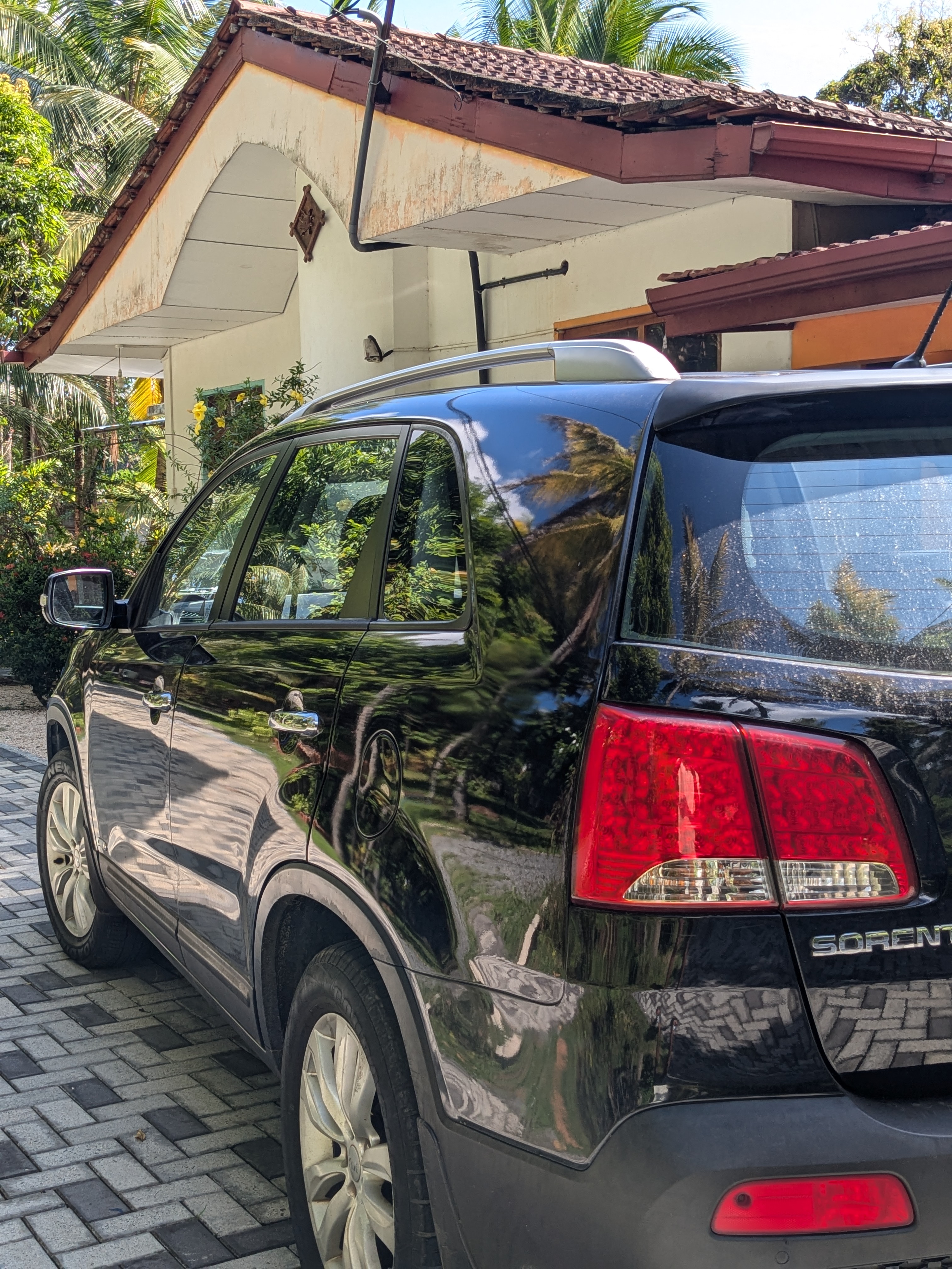 KIA Sorento 2012 - භාවිතා කරන ලද SUV රථය sale in Sri Lanka - patpat.lk