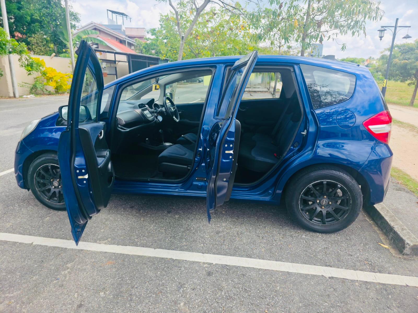 Advertisement image 4