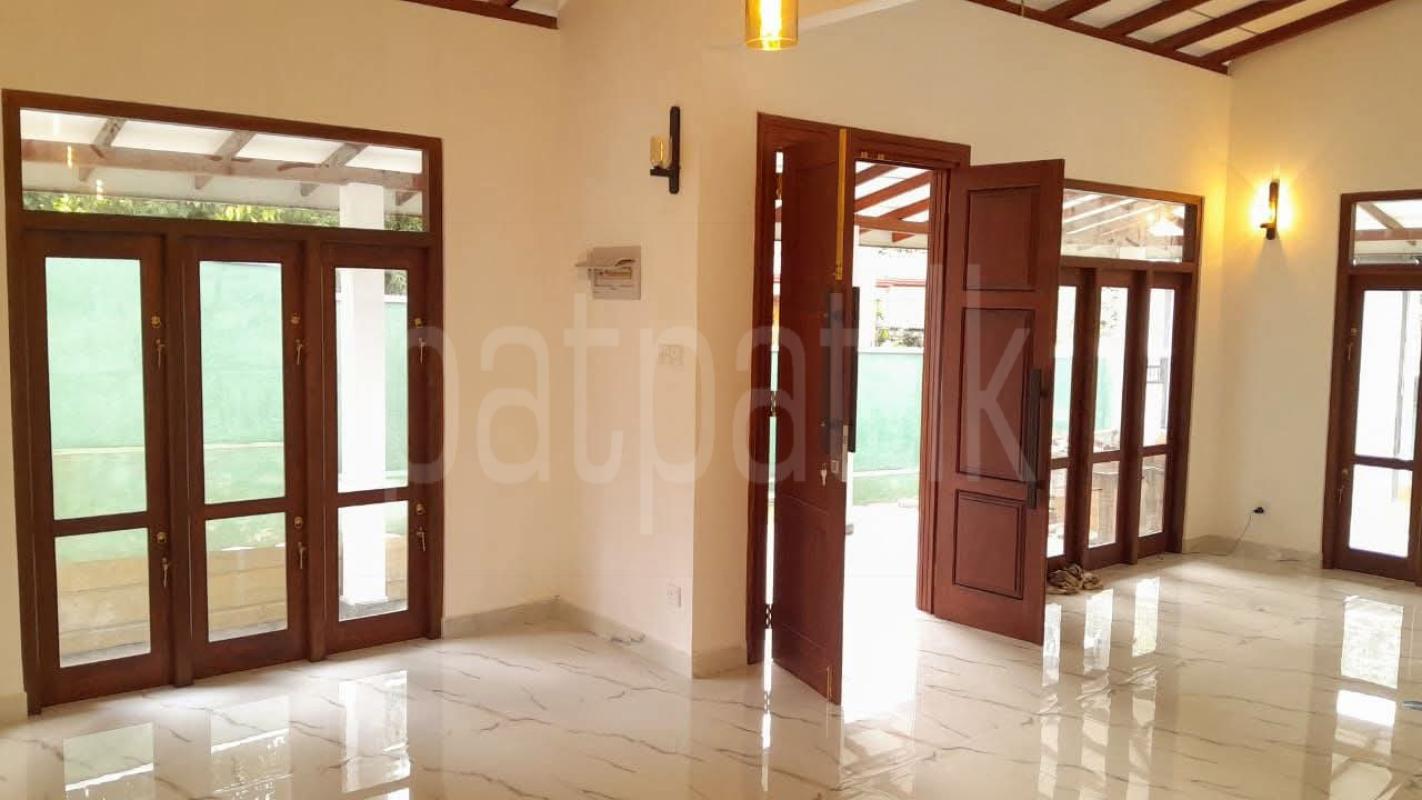 House for Sale in Bandaragama