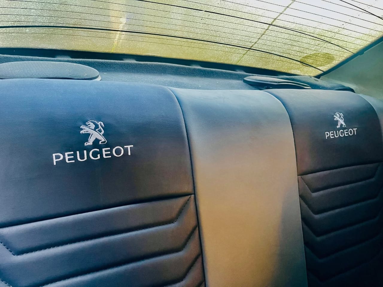 Peugeot 405 1994 - Used Car sale in Sri Lanka - patpat.lk