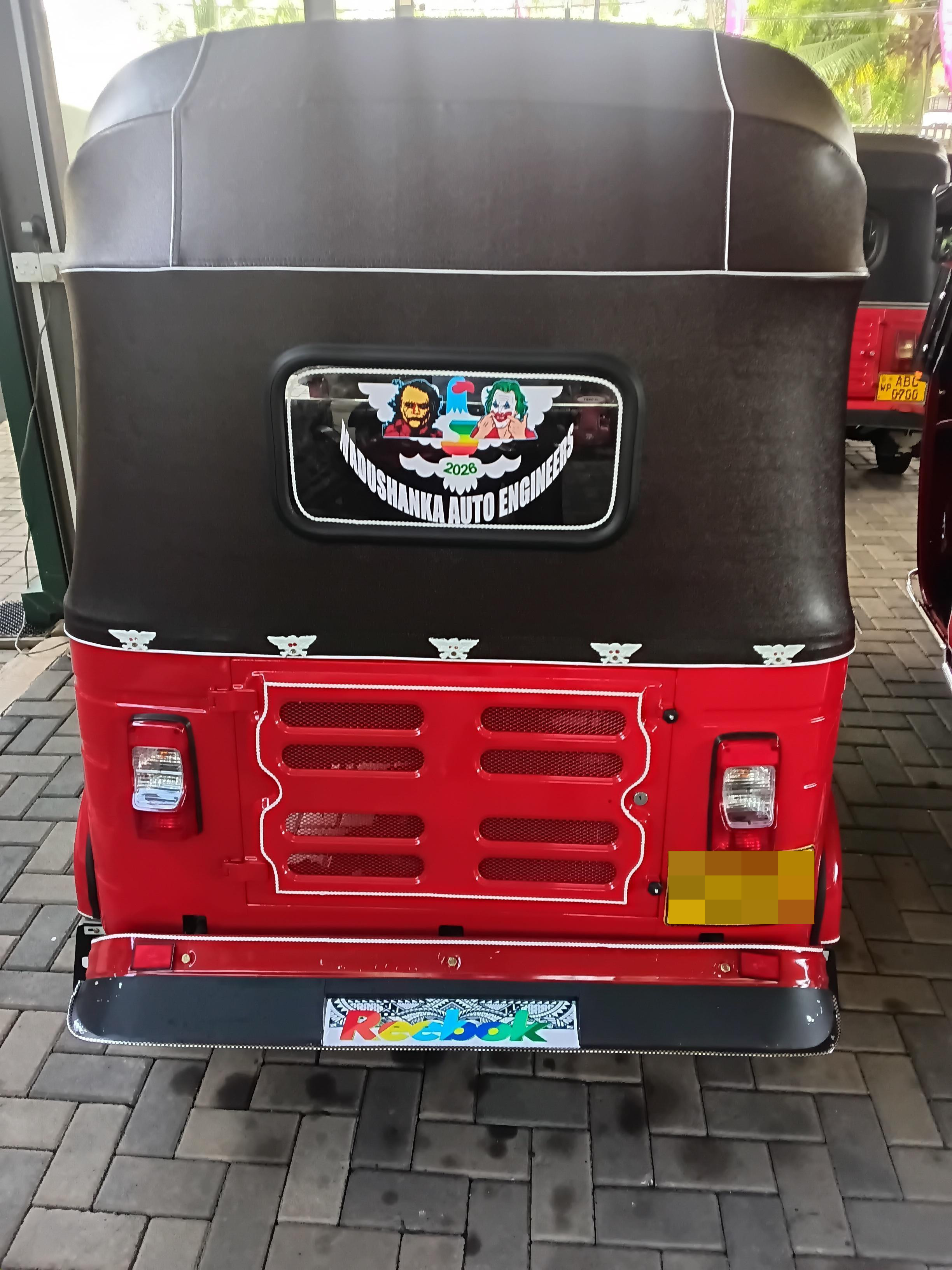 Bajaj 4 stroke 2016 - Used Three wheeler sale in Sri Lanka - patpat.lk