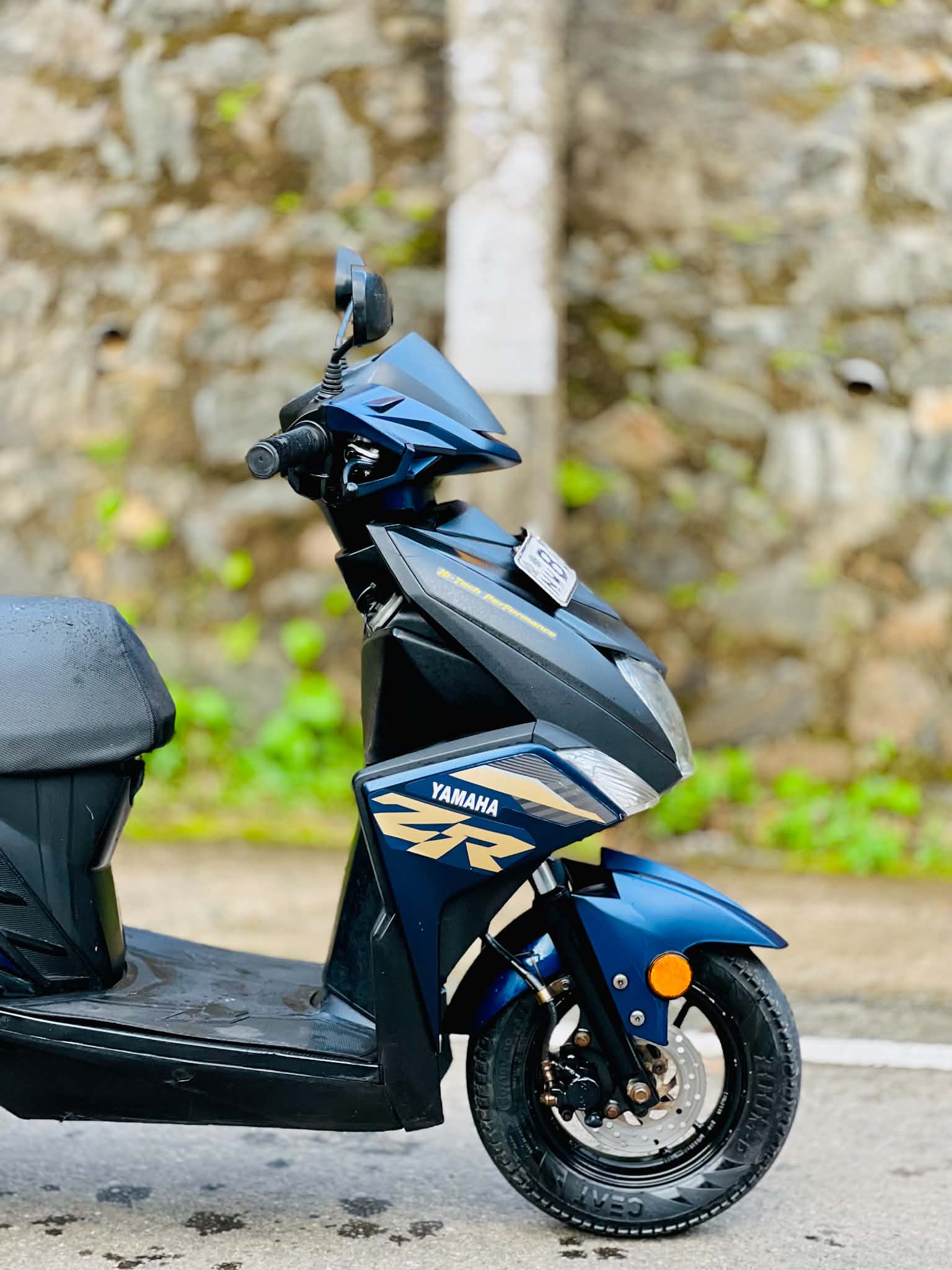 Yamaha FZR 2018 - Used Bike sale in Sri Lanka - patpat.lk