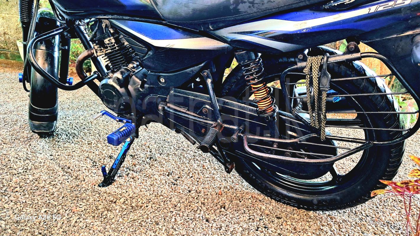 Advertisement image 4