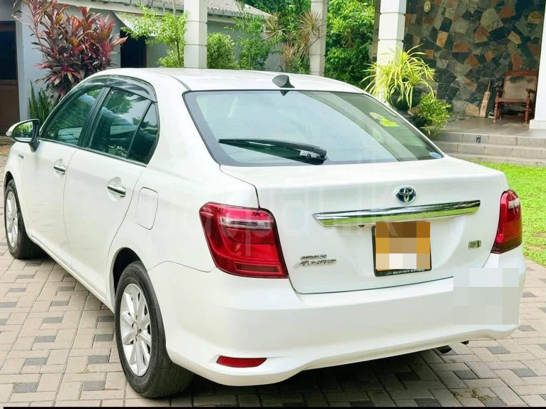 Toyota Axio 2015 - பயன்படுத்தப்பட்டது கார் sale in Sri Lanka - patpat.lk