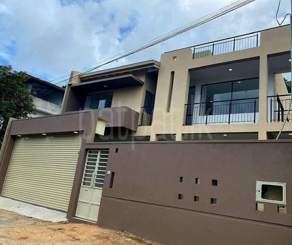 House for Sale in Kadawatha ads-image-1