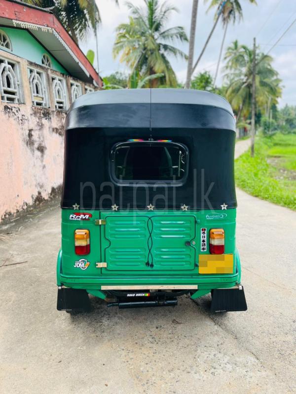 Bajaj Three Wheel 2012 - Used Three wheeler sale in Sri Lanka - patpat.lk