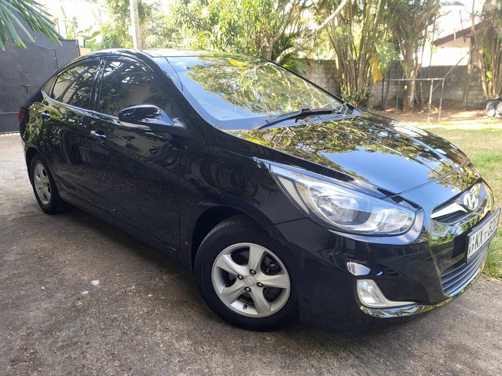 Hyundai Accent 2012 - Used Car sale in Sri Lanka - patpat.lk
