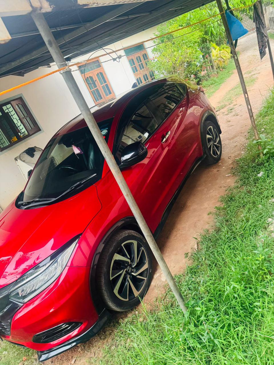 Honda Vezel 2018 - Used SUV sale in Sri Lanka - patpat.lk