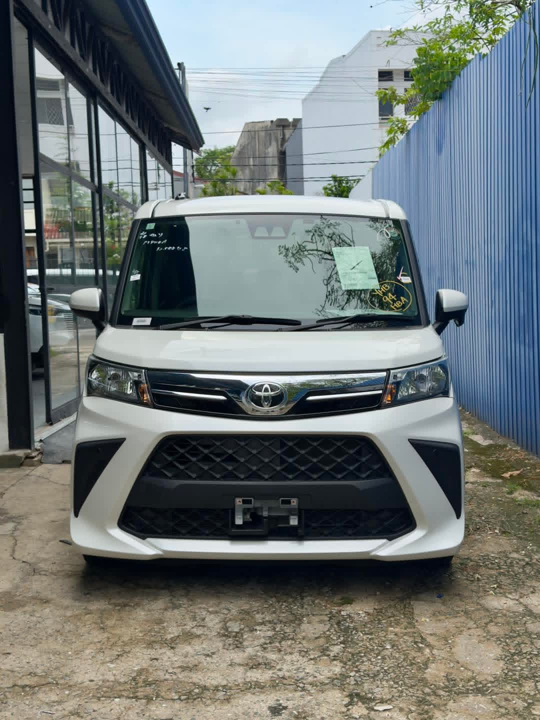 Toyota Roomy 2023 - නැවත සකස් කල වෑන් රථය sale in Sri Lanka - patpat.lk