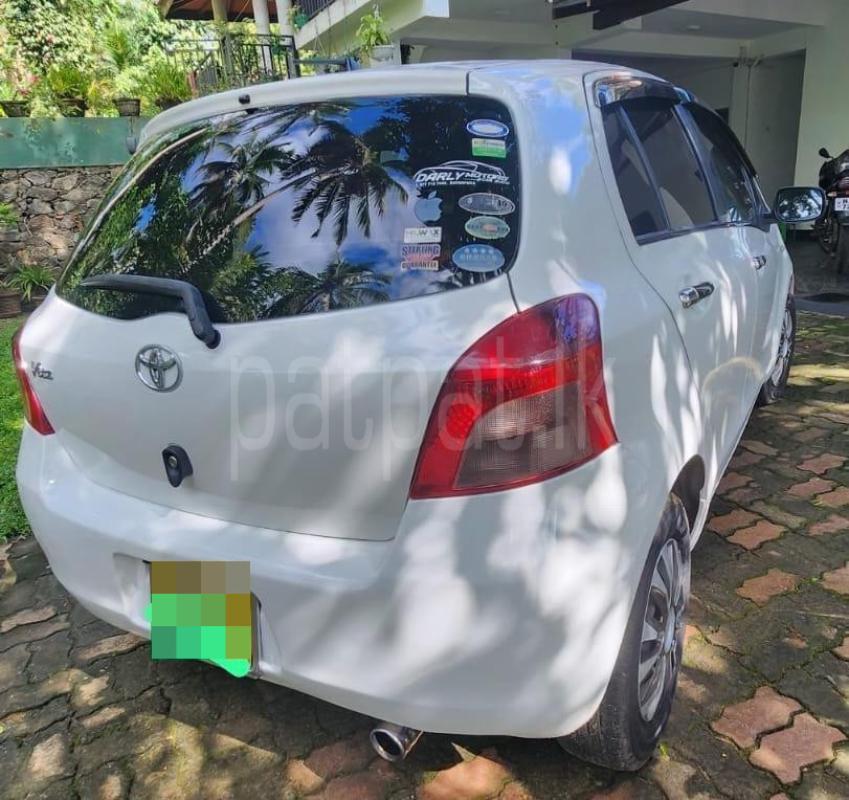 Toyota Vitz 2007 - பயன்படுத்தப்பட்டது கார் sale in Sri Lanka - patpat.lk
