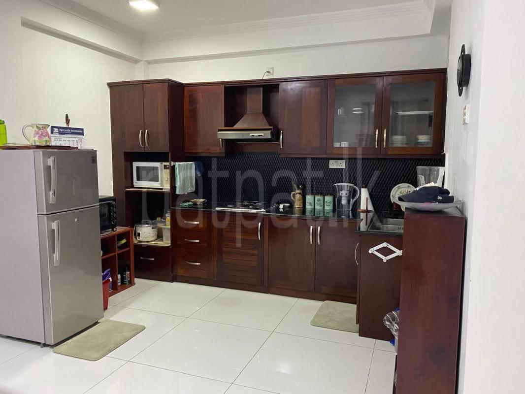 Furnished Apartment for Sale in Wellawatta (Colombo 06)