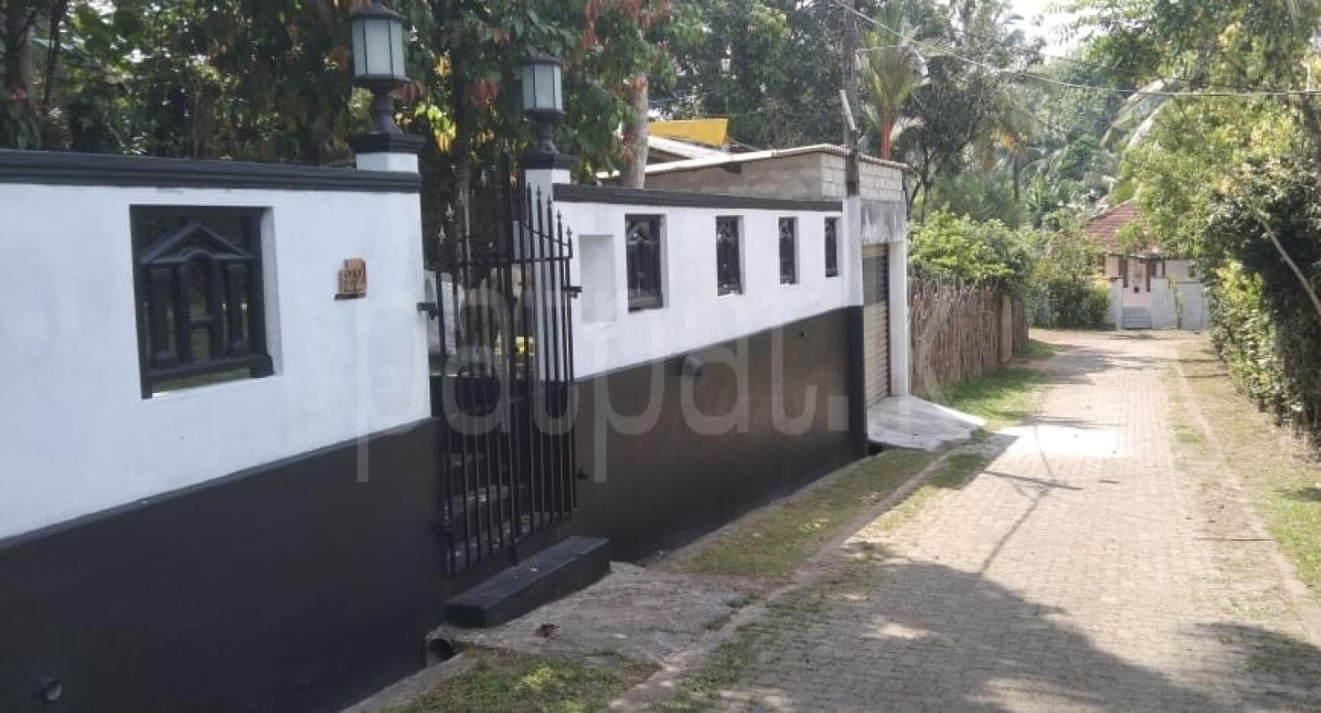 House for Sale in Kalutara