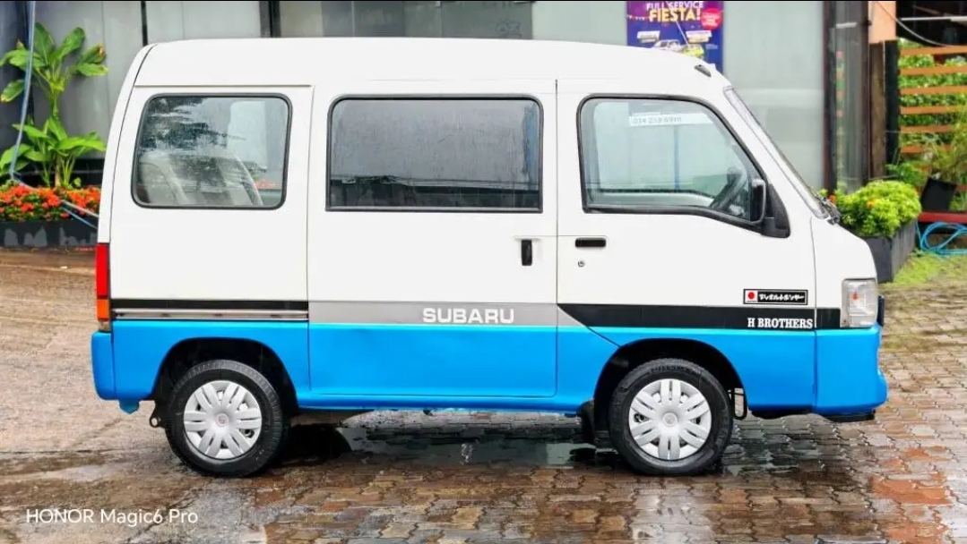 Advertisement image 4