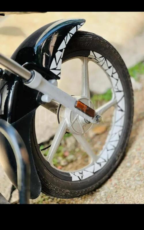 Advertisement image 4