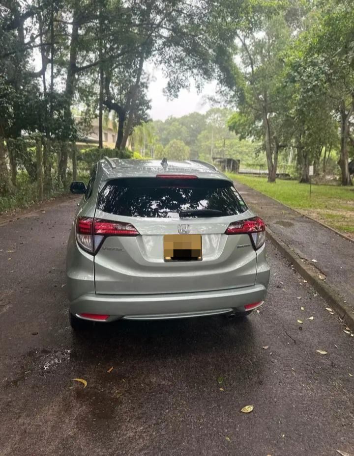 Honda Vezel 2014 - பயன்படுத்தப்பட்டது SUV sale in Sri Lanka - patpat.lk
