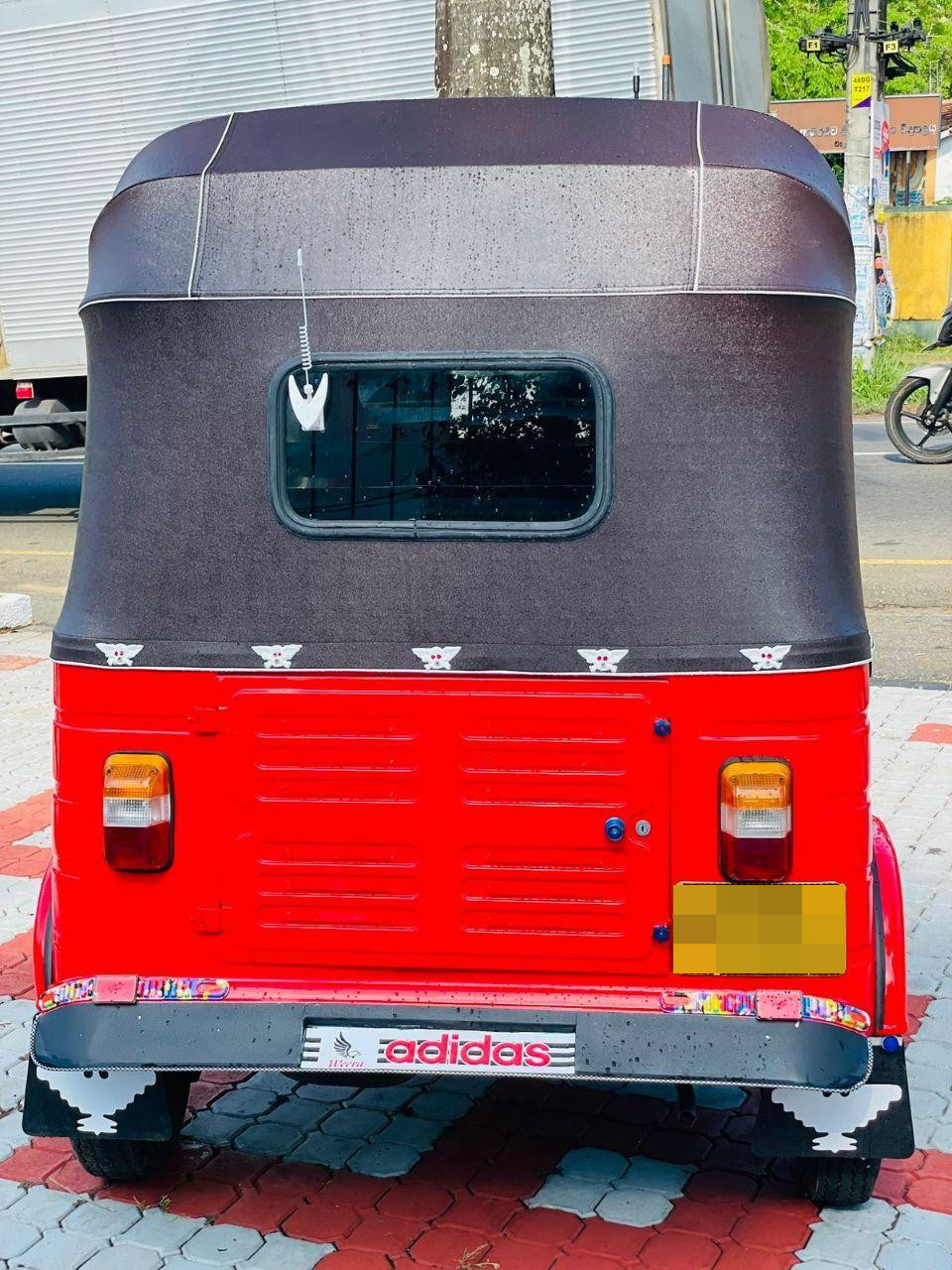 Bajaj Three Wheel 2006 - Used Three wheeler sale in Sri Lanka - patpat.lk