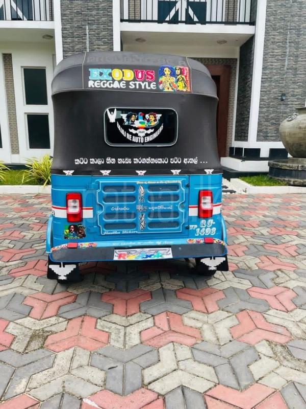 Advertisement image 4