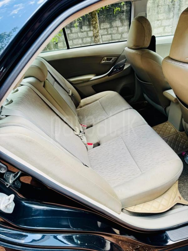 Advertisement image 6