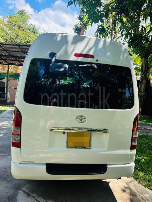 Toyota Hiace 2007 - Used Van sale in Sri Lanka - patpat.lk