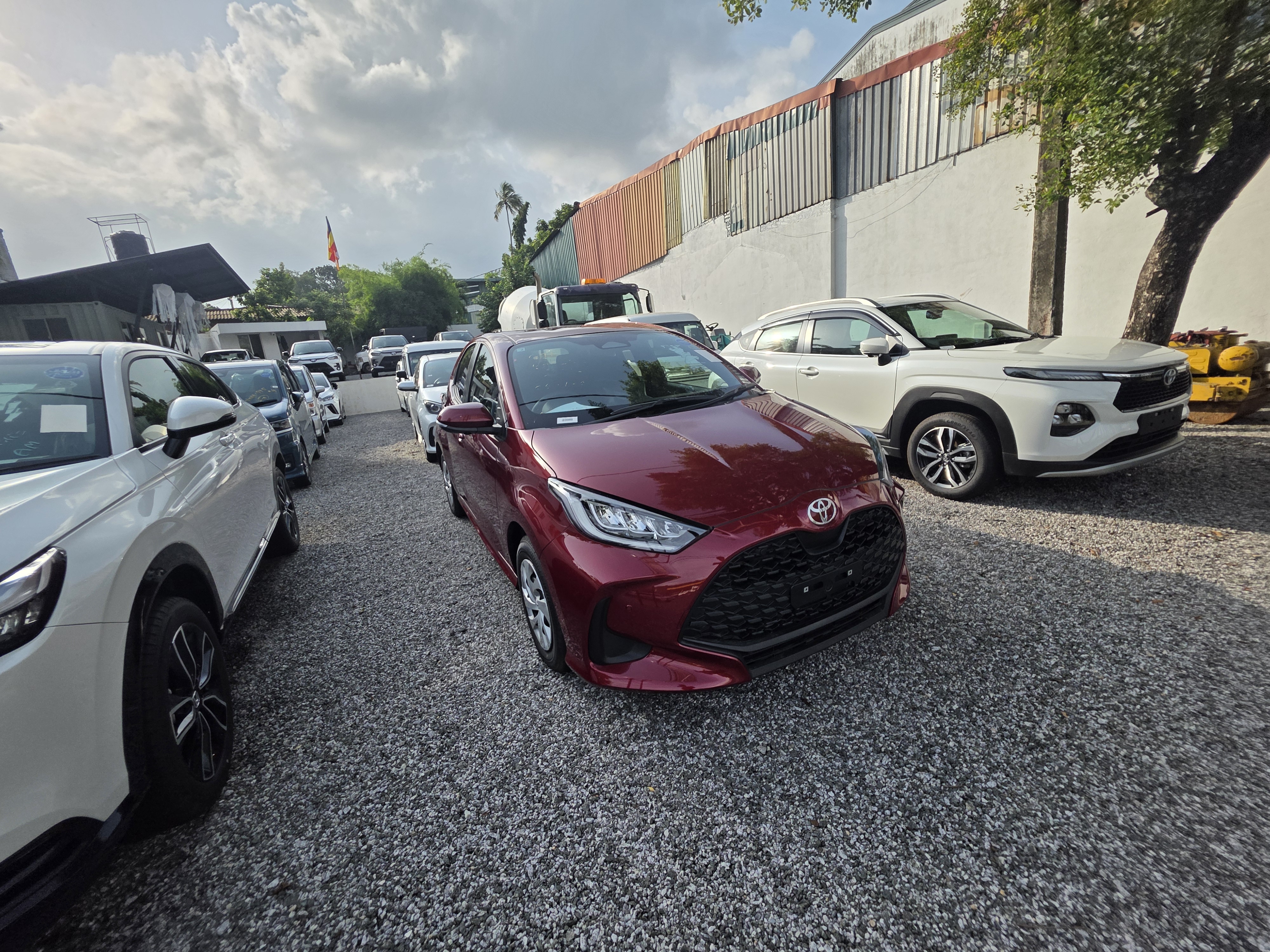 Toyota Yaris 2026 - අලුත් කාර් sale in Sri Lanka - patpat.lk
