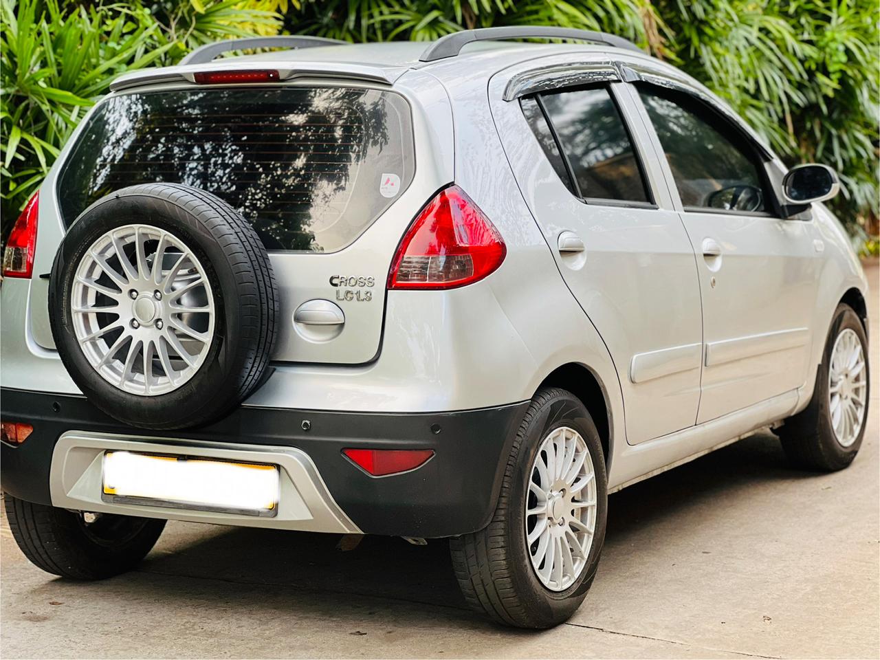 Advertisement image 4