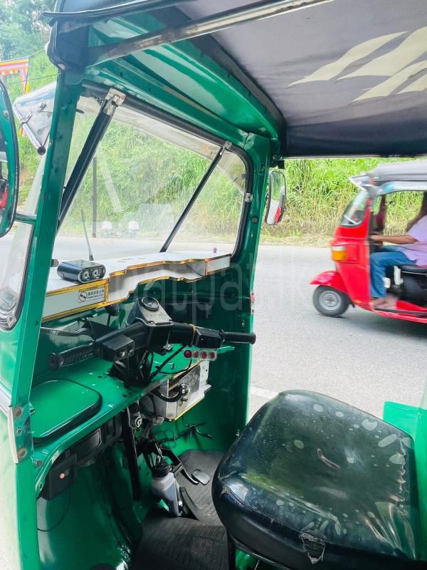 Bajaj Three Wheel 2010 - Used Three wheeler sale in Sri Lanka - patpat.lk