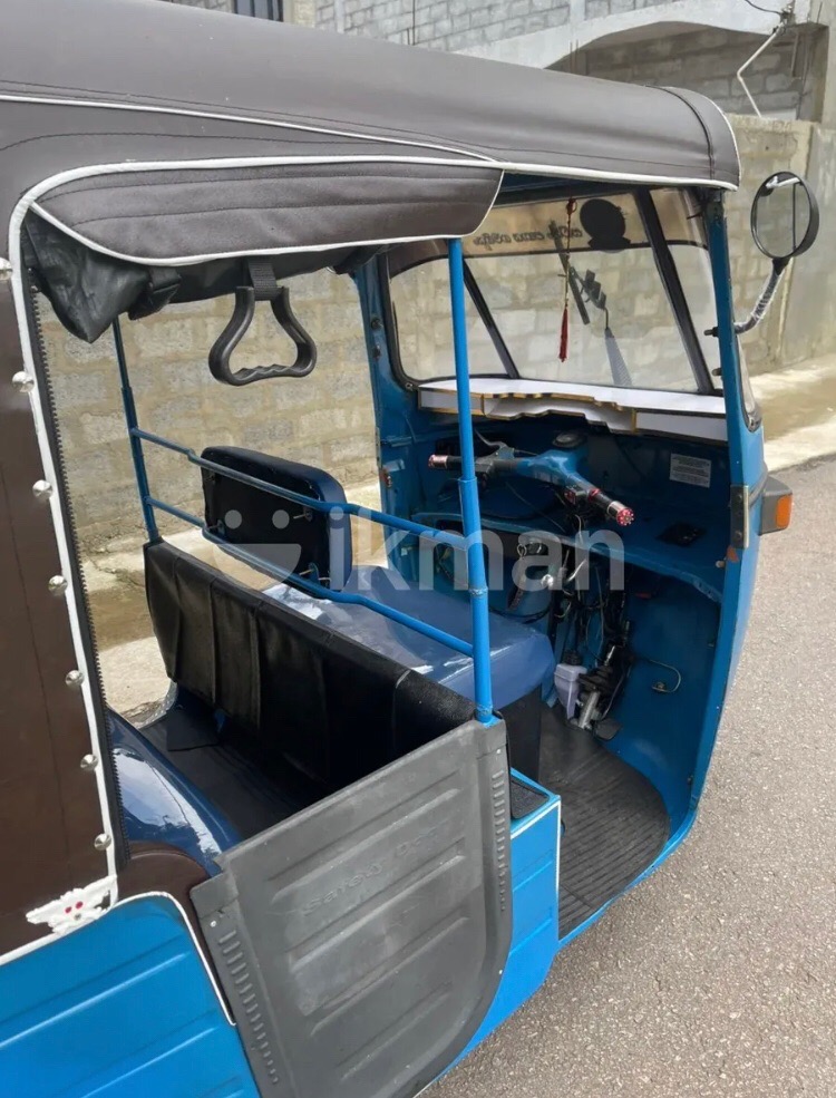 Bajaj Three Wheel 2007 - භාවිතා කරන ලද ත්‍රිරෝද රථය sale in Sri Lanka - patpat.lk
