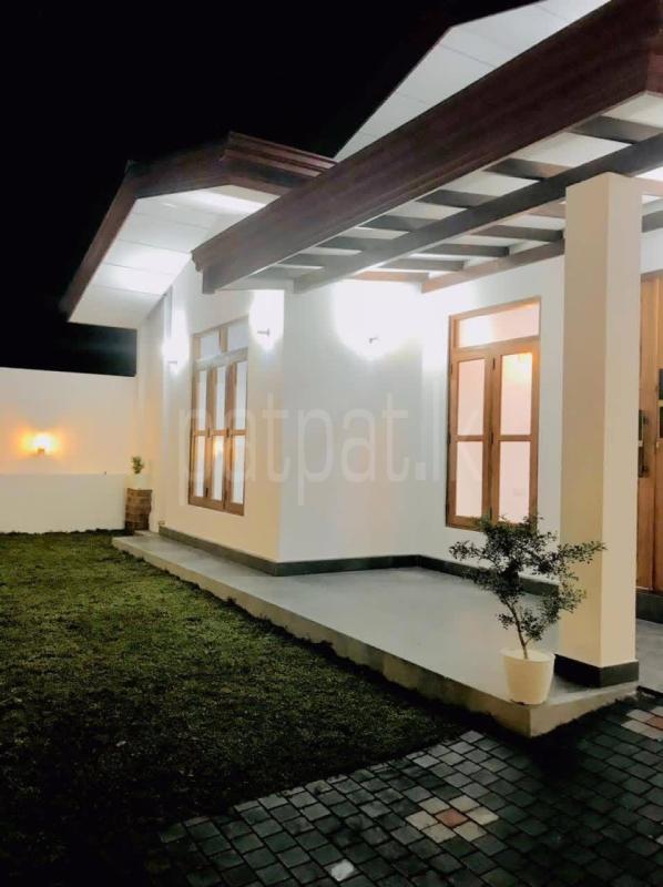 House for Sale in Naranwala