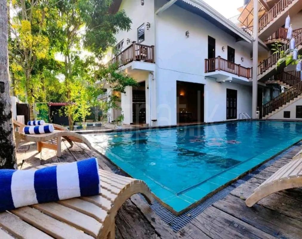 Advertisement image 4