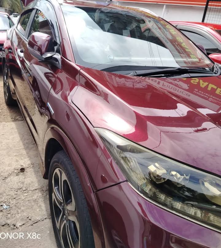 Honda Vezel 2014 - பயன்படுத்தப்பட்டது SUV sale in Sri Lanka - patpat.lk